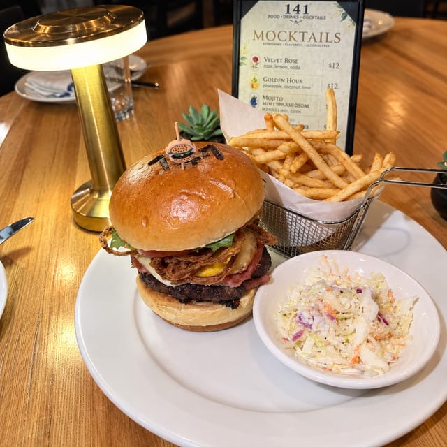 Smokehouse Burger.