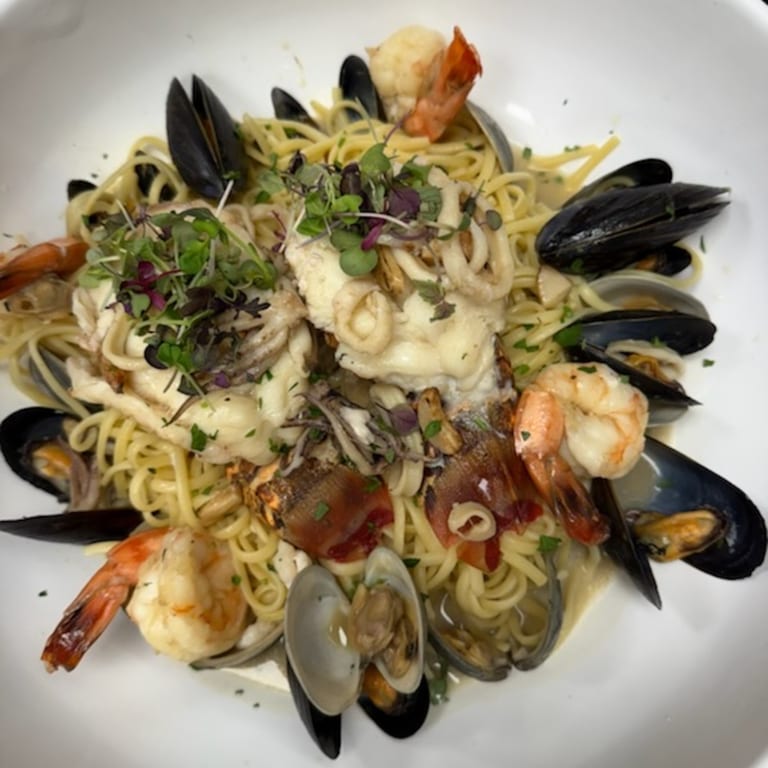 Fresh Ingredients, Bold Flavors!