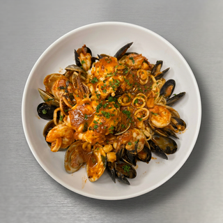 Zuppa di Pesce Over Linguini